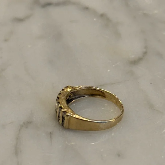 10k GOLD & DIAMOND Two-Row Cluster Band Ring, Circa 1980s–90s - Picture 5 of 6